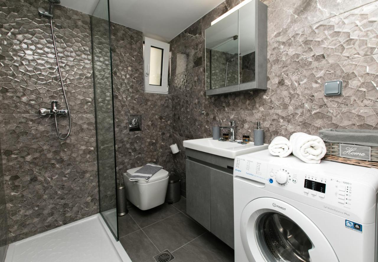 Luxury Shades Of Gray Apartment Rethymno  Bagian luar foto